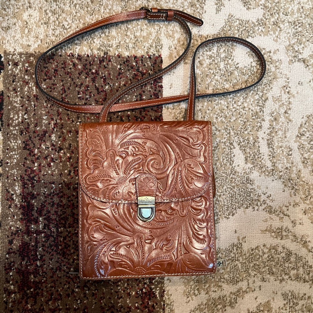 Patricia Nash embossed brown leather Crossbody organizer